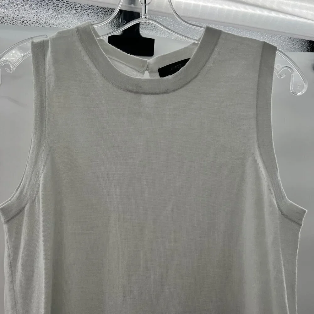 J. Crew Women's Sleeveless Lightweight Sweater Mint Green Keyhole Size Small